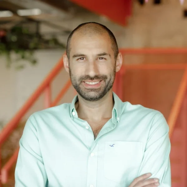 Image of Yony Yampolsky- marketing outreach manager at Elementor