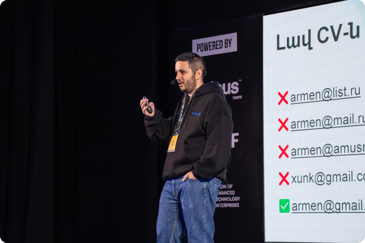 SayNine's CEO, Georgi Mamajanyan, as a speaker at tech week in Vanadzor. 